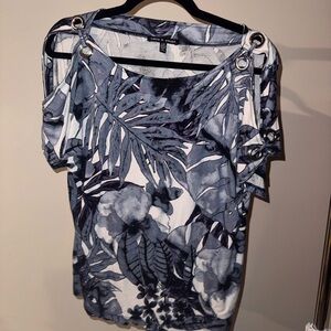 Cable & Gauge Blue Cut Out Short Sleeve Blouse